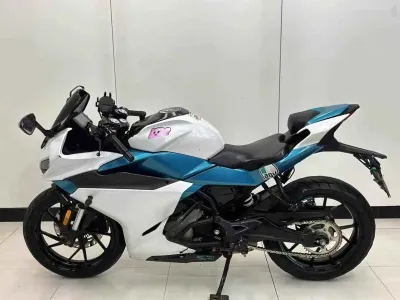 Мотоцикл Suzuki SR250 на заказ — миниатюра 1
