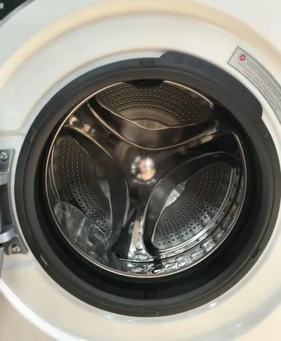 Стиральная машина Melng 7,5кг motor invertor