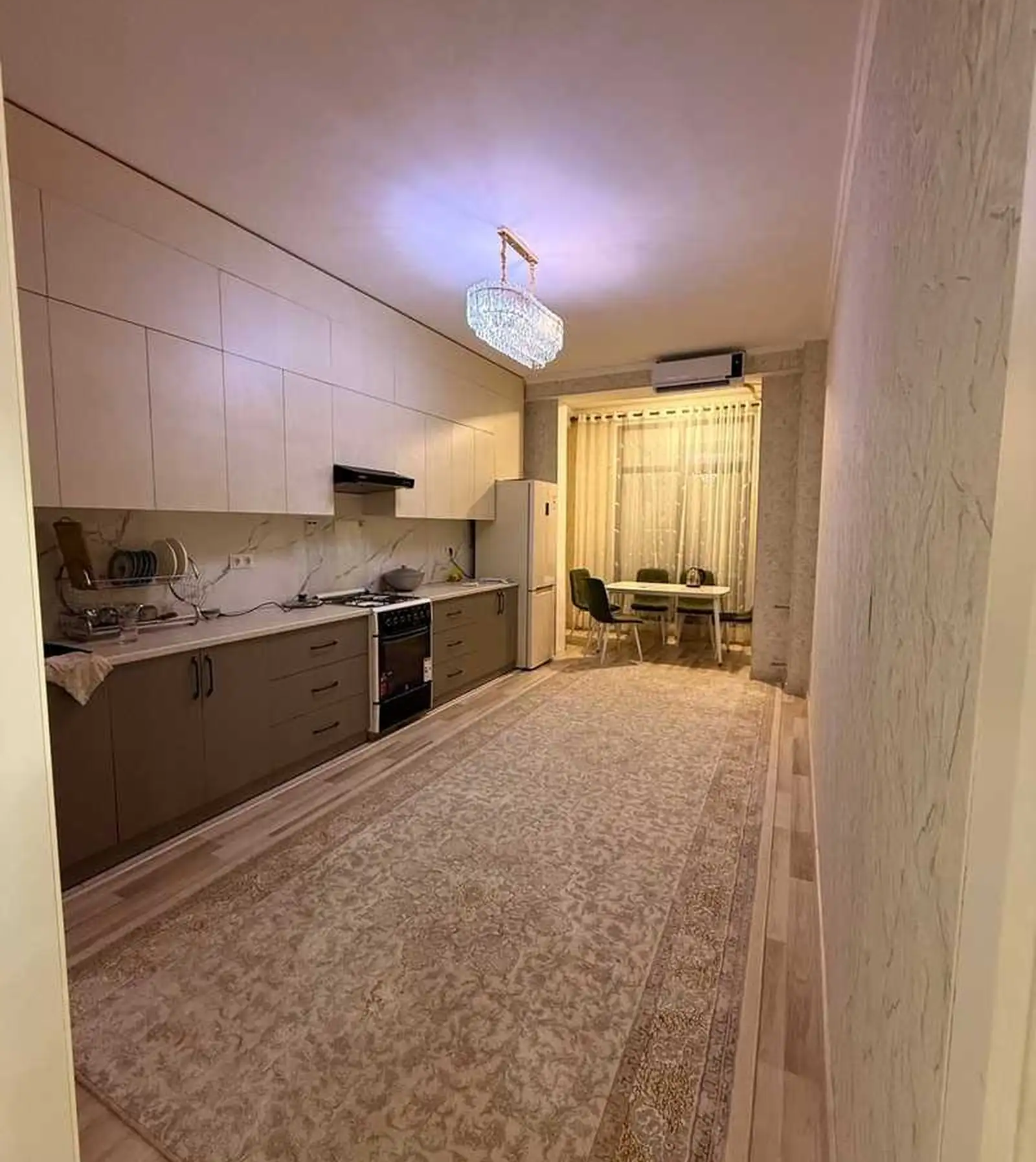2-комн. квартира, 4 этаж, 85м², Сомони, Северный, кучаи Карамов, назди Батанический Сад