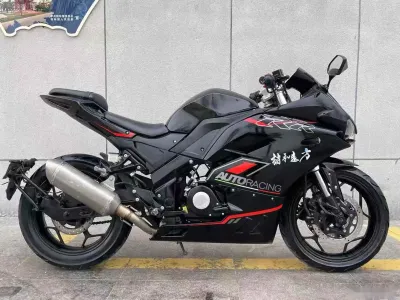 Мотоцикл Dugati 400 cc на заказ — миниатюра 1