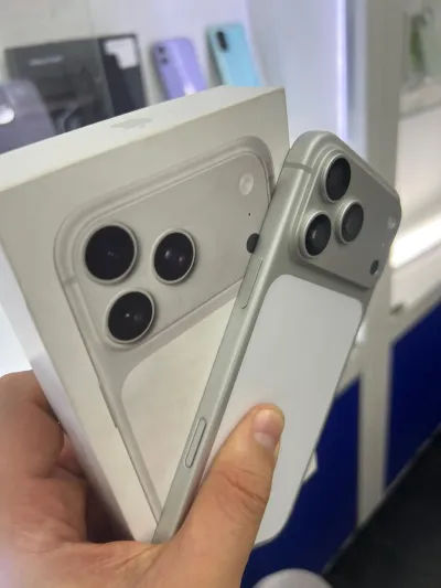 Apple iPhone 17 Pro Max, 512 gb, Silver — миниатюра 4