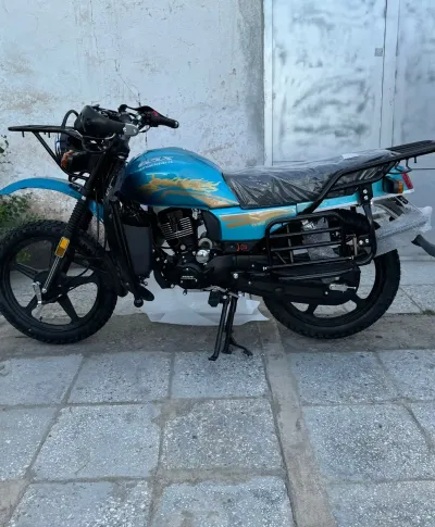Мотоцикл 200
