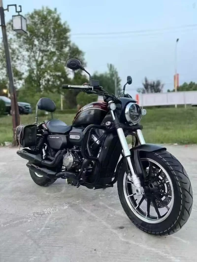 Мотоцикл QJ Motor на заказ