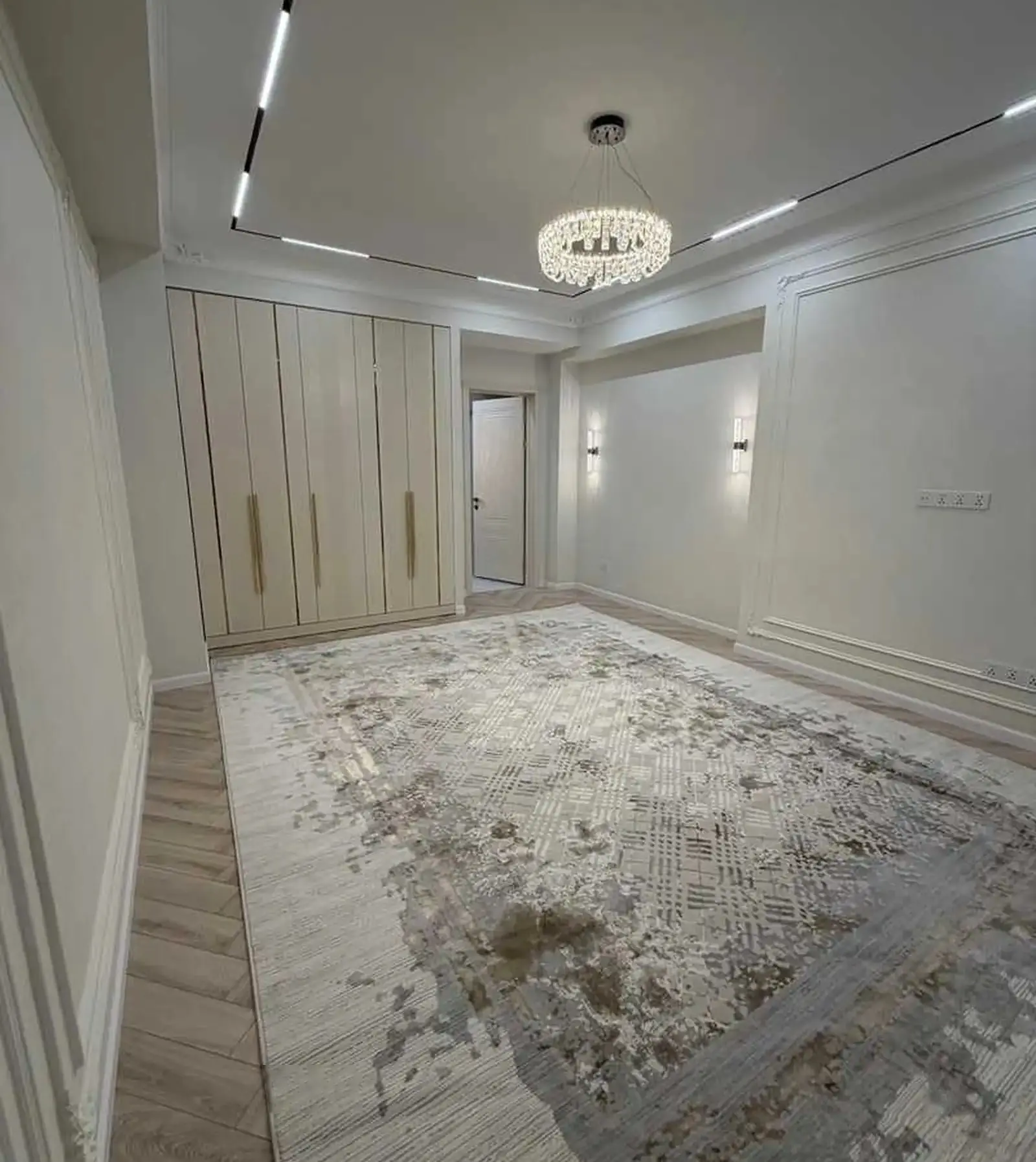 3-комн. квартира, 9 этаж, 110м², И.Сомони
