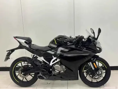 Мотоцикл CFmoto SR250 на заказ — миниатюра 1