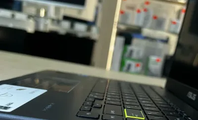 Ноутбук Asus E410KA