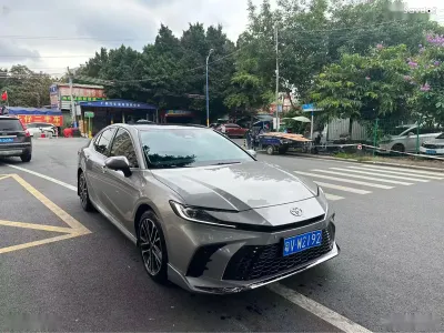 Toyota Camry, 2025