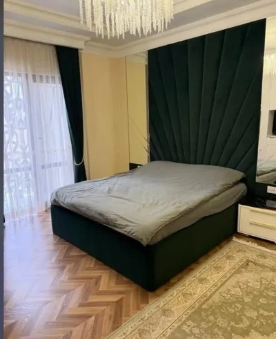 5-комн. квартира, 4 этаж, 220м², И Сомони