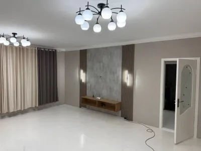 2-этажный, 3 комнатный дом, 2 м², аэропорт