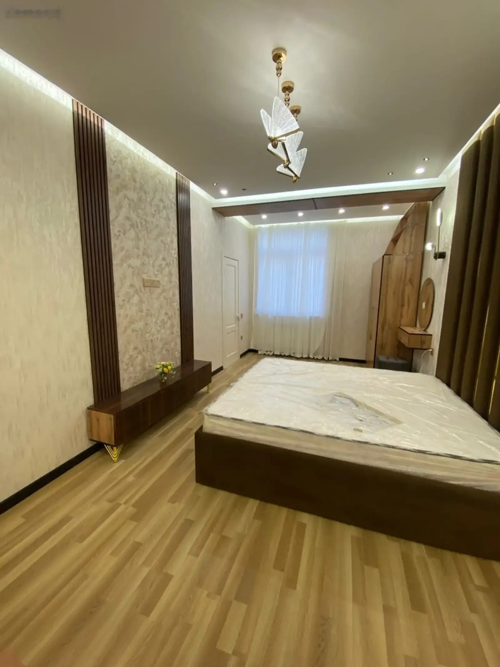 2-комн. квартира, 6 этаж, 93м², Аэропорт
