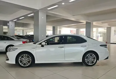 Toyota Camry, 2018
