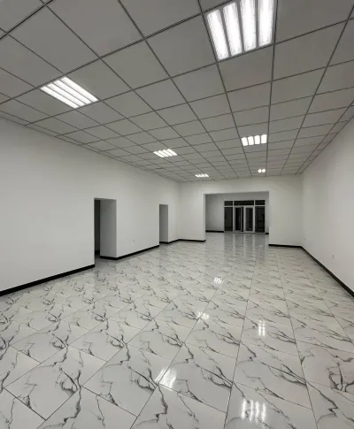 Помещение под свободное назначение, 200м², Перекрёсток Суд Шохмансур Дом Зирбак