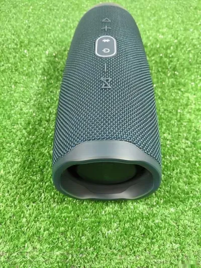 Портативная колонка JBL Charge 4 — миниатюра 4
