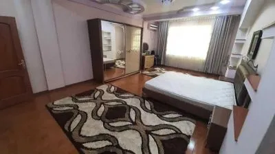 3-комн. квартира, 9 этаж, 150м², Сомони, к. Пушкина