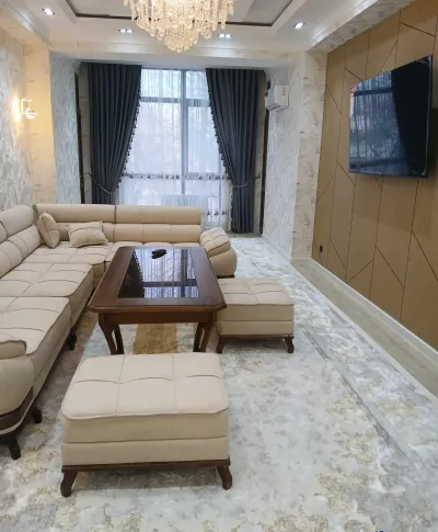 2-комн. квартира, 4 этаж, 105 м², И. Сомони