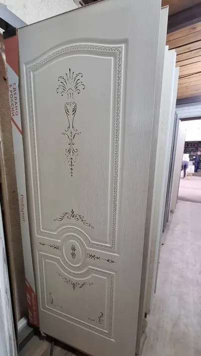 Дверь — миниатюра 1