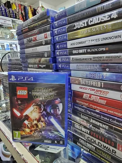 Игра Lego Star wars на Playstation 4 — миниатюра 1
