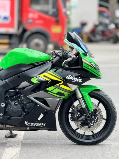Мотоцикл Kawasaki ninja 1000 — миниатюра 4