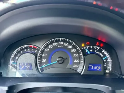 Toyota Camry, 2016