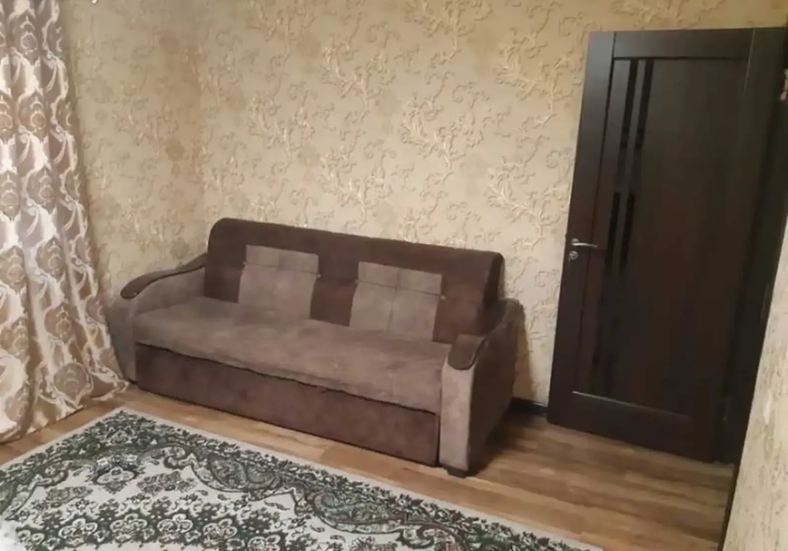 2-комн. квартира, 3 этаж, Молодежный театр
