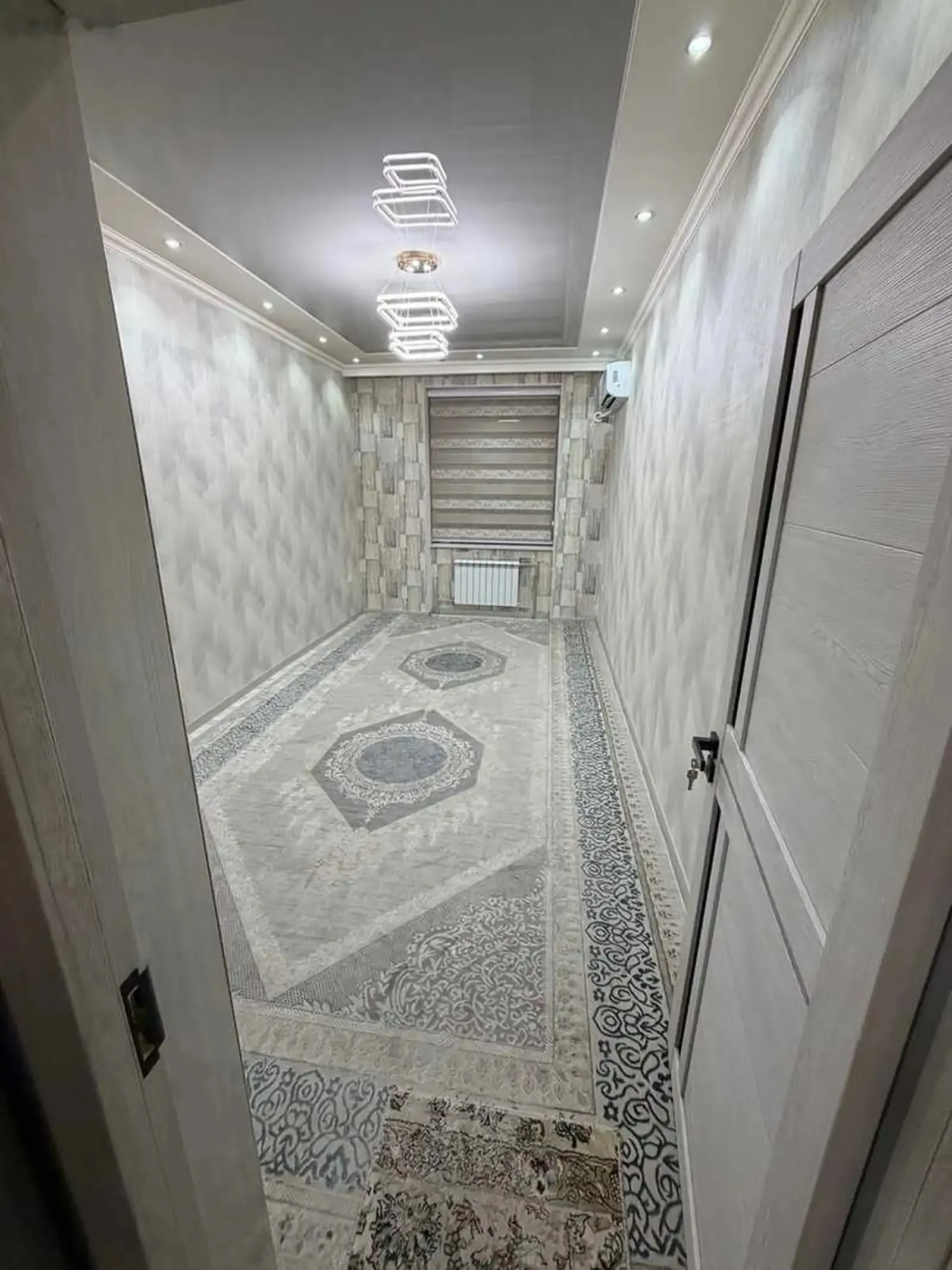 3-комн. квартира, 19 этаж, 117м², фирдавси