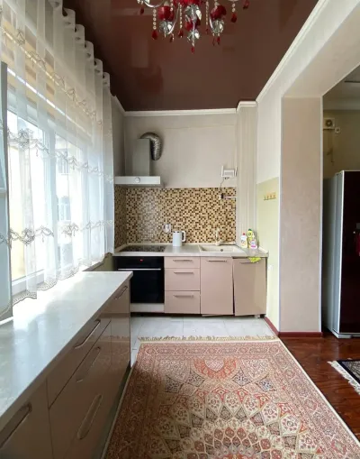 4-комн. квартира, 4 этаж, 140 м², сино