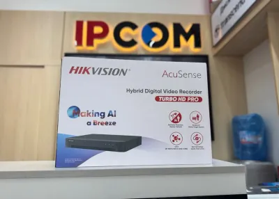 Видеорегистратор Hikvision DVR iDS-7216HQHI-M1/XT STD