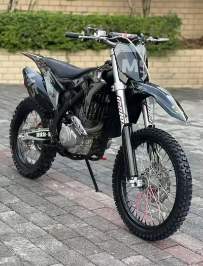 Горный мотоцикл 250F — миниатюра 2
