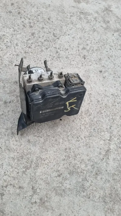 Блок ABS на Kia k5 2012