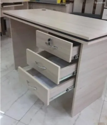 Стол 447