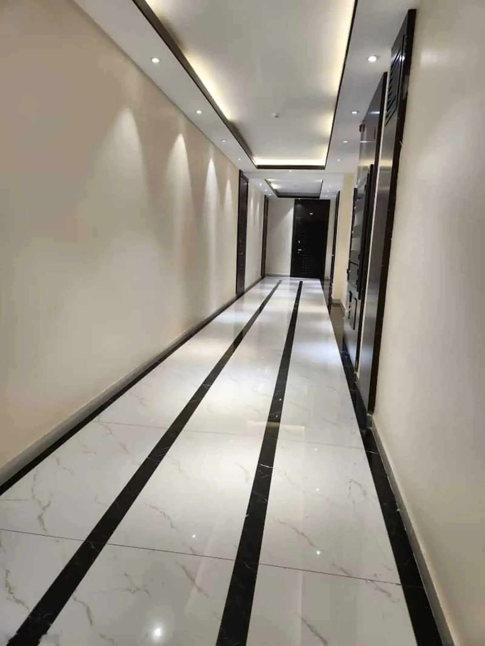 2-комн. квартира, 3 этаж, 65м², Скорый