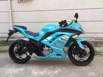 Мотоцикл Kawasaki H2 — миниатюра 2