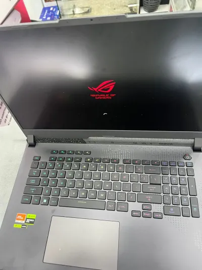 Ноутбук Republic Games G713P — миниатюра 1