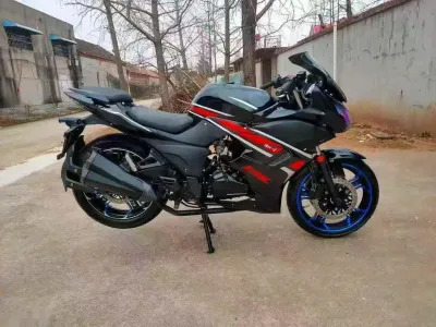 Мотоцикл 200 сс — миниатюра 1