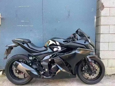 Мотоцикл Kawasaki на заказ — миниатюра 1