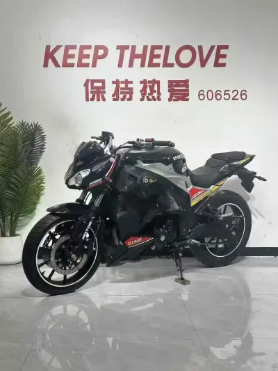 Мотоцикл BMW 400RR — миниатюра 3