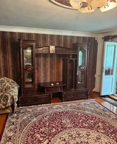 4-комн. квартира, 3 этаж, 95м², Сино