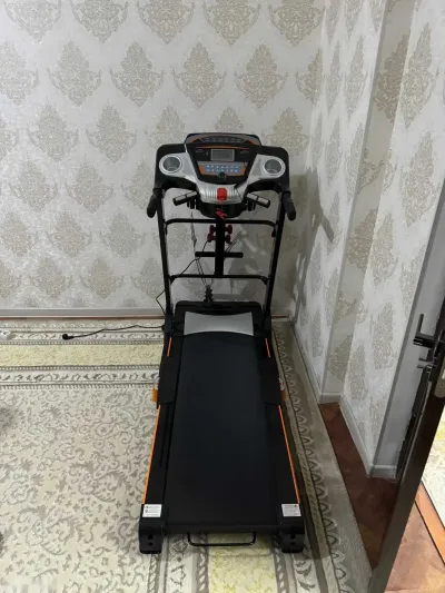 Беговая дорожка — миниатюра 1