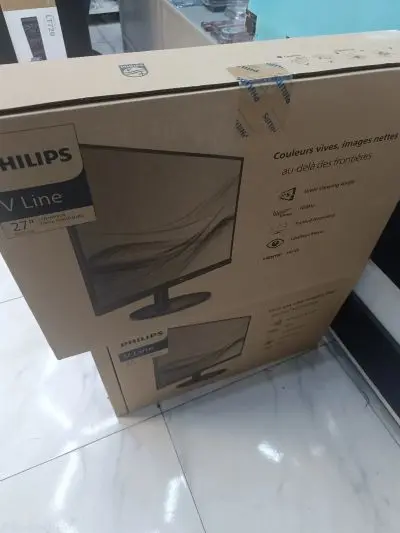 Монитор Philips