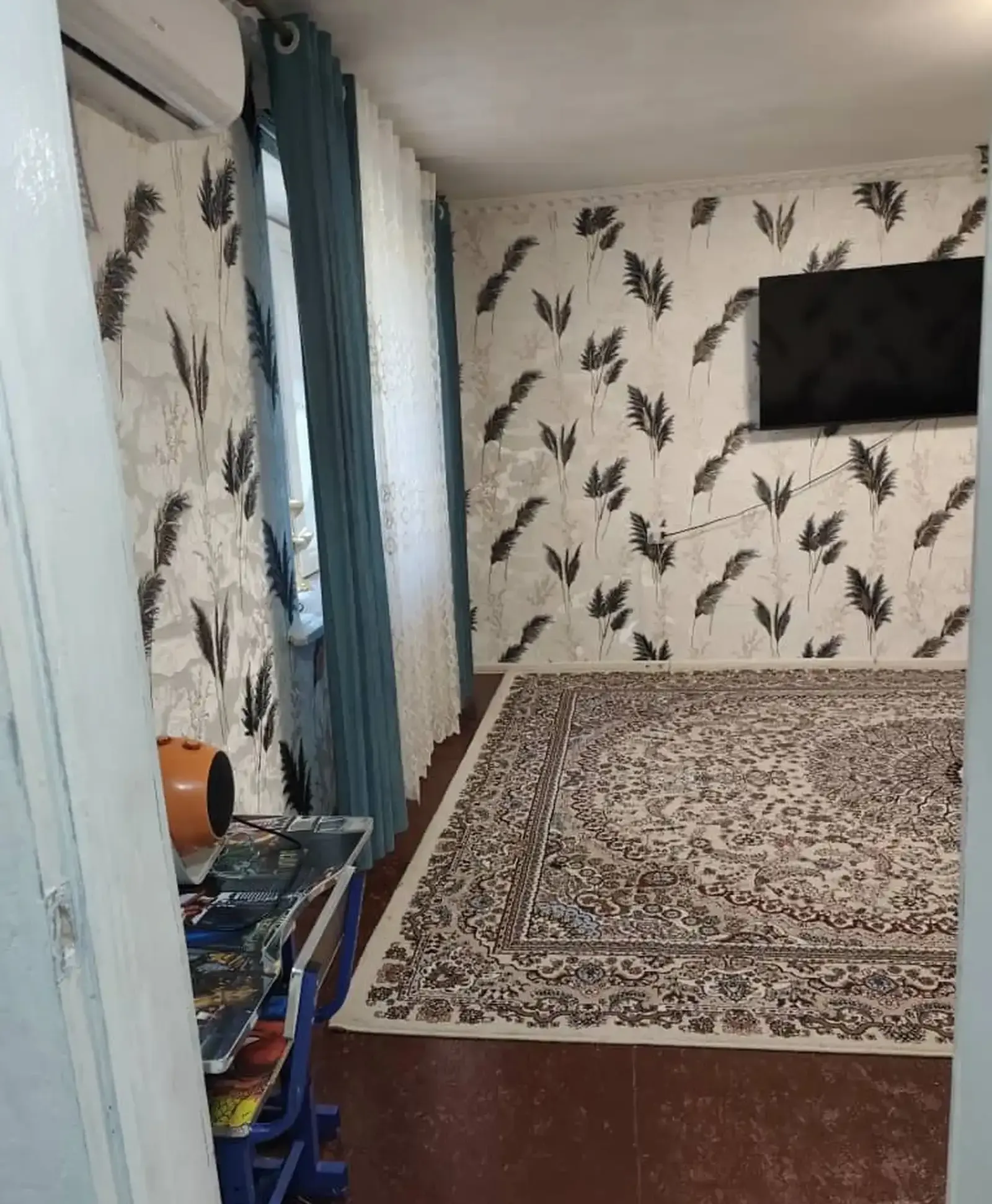1-комн. квартира, 1 этаж, 55 м², Ёқут 2000