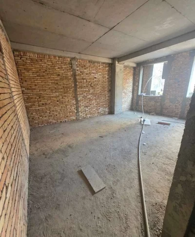 3-комн. квартира, 2 этаж, 121 м², Исмоили Сомони