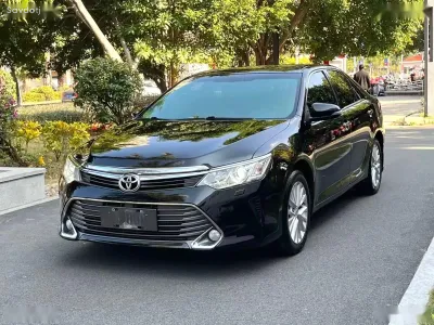 Toyota Camry, 2015