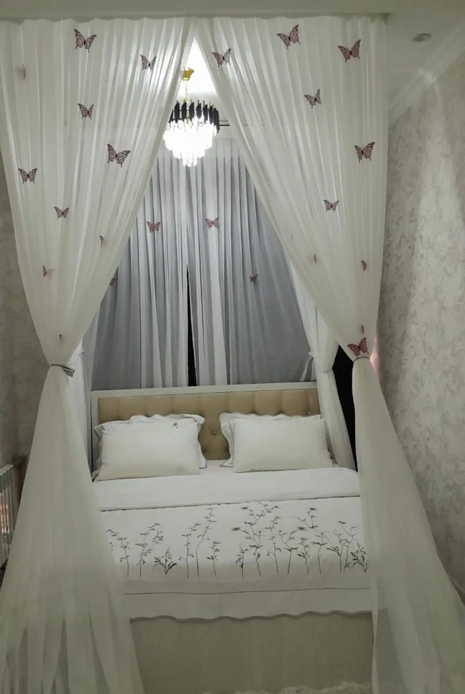 2-комн. квартира, 5 этаж, 70м², 92 мкр, Маркази Савдои Гулдаста, дом Королевский