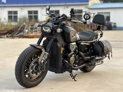Мотоцикл QJmoto 600 — миниатюра 3