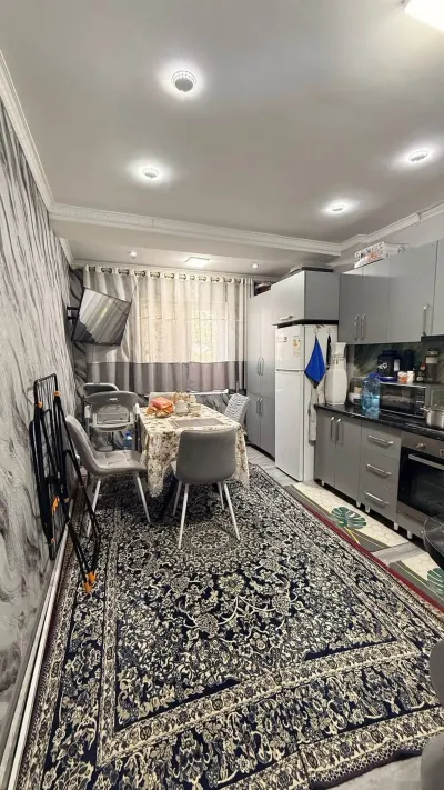 2-комн. квартира, 4 этаж, 65 м², Сино