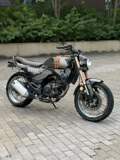 Мотоцикл Lifan KPM200 — миниатюра 1