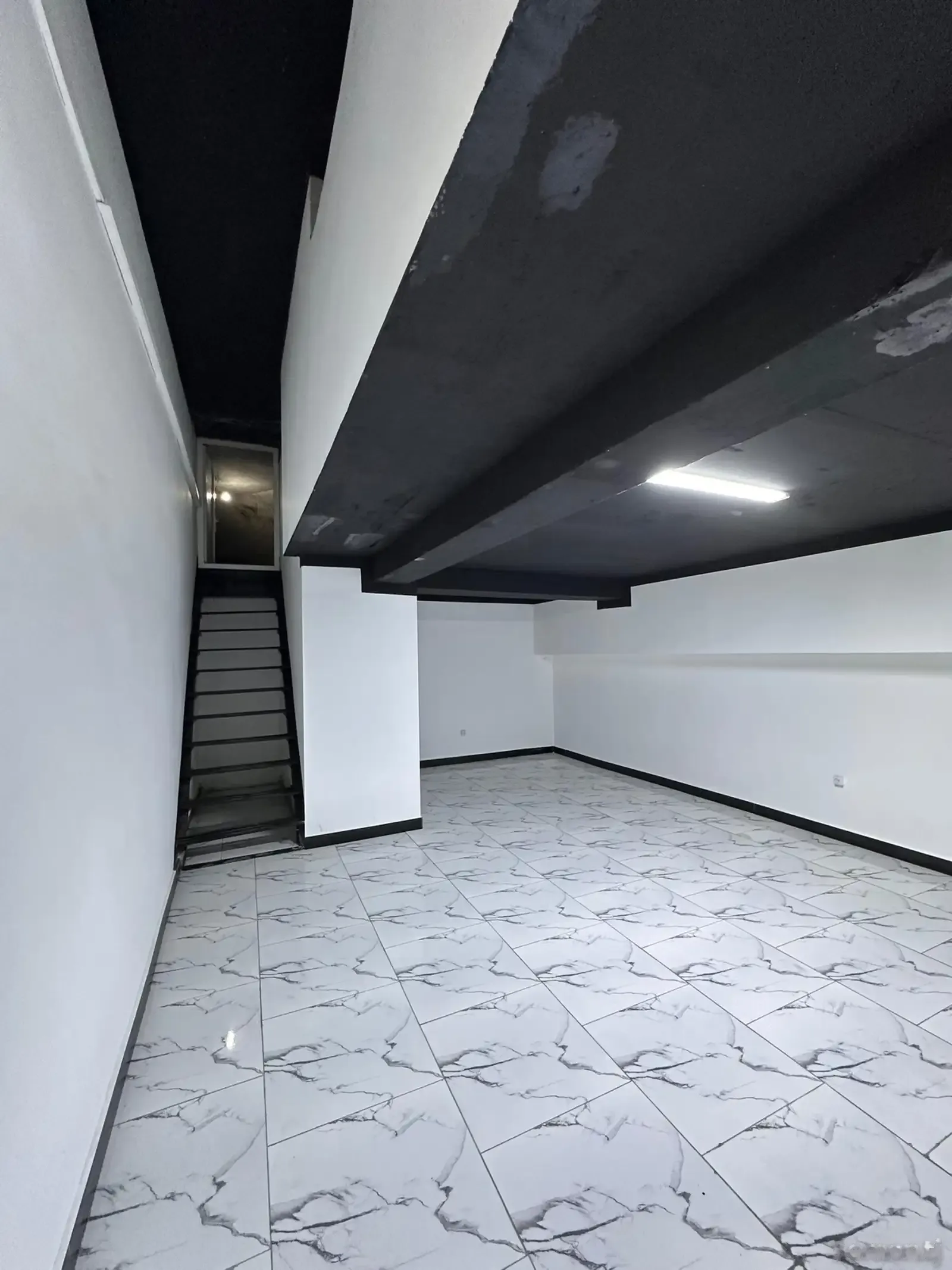 Помещение под свободное назначение, 200м², Шохмансур