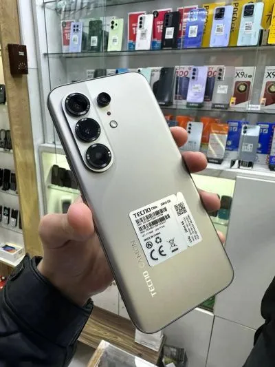 Tecno Camon 50 pro 8+8/256Gb 6500Мач Titanium
