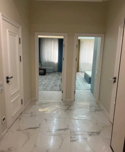 2-к квартира, 5 этаж, 65 м², И.Сомони — миниатюра 1