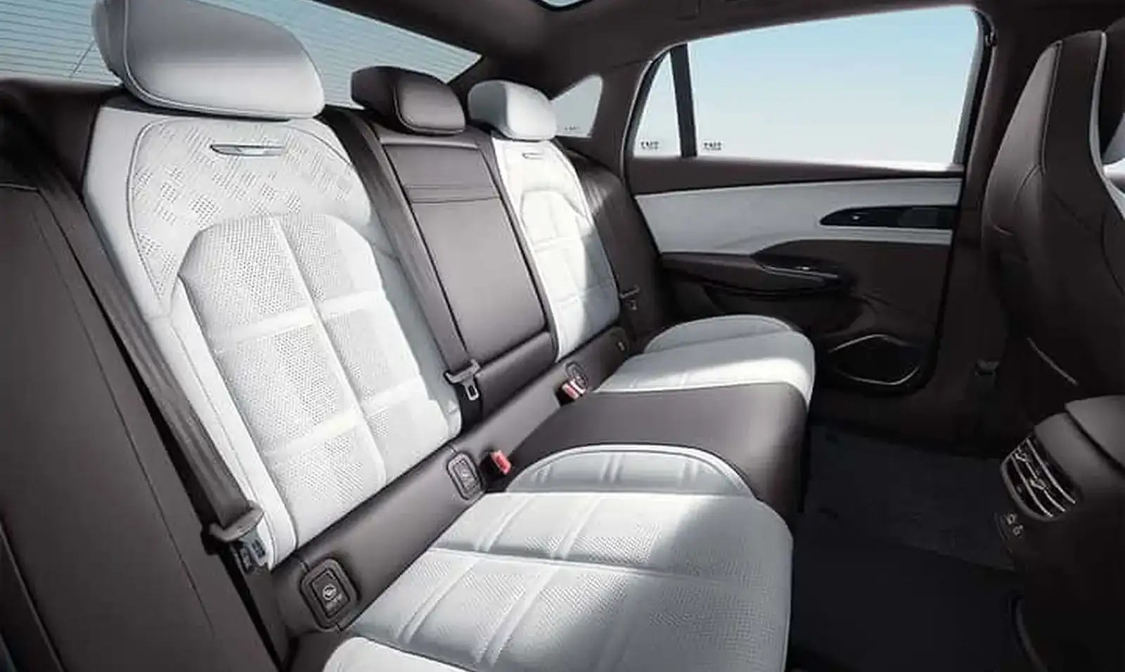 Hongqi HS7,